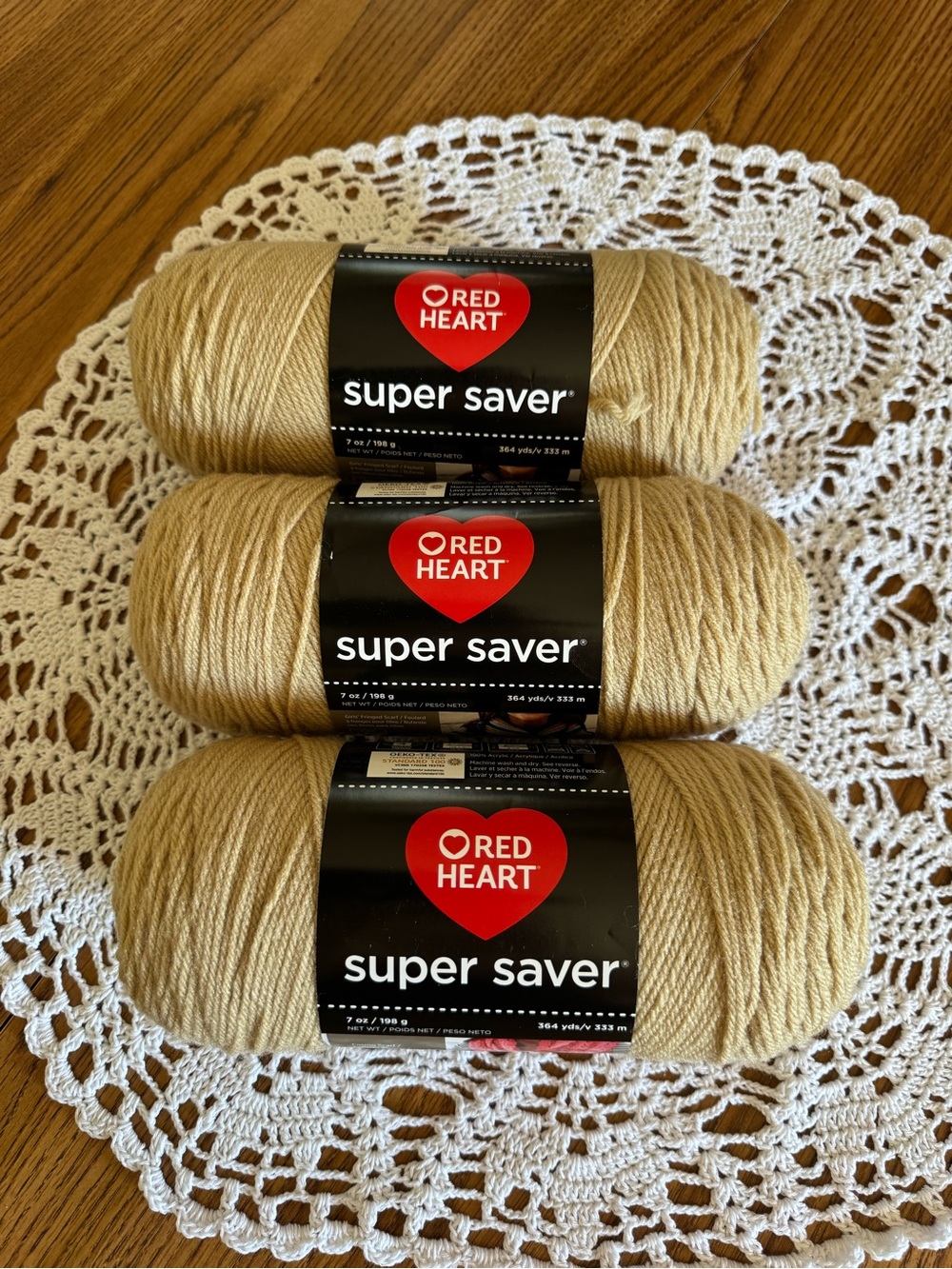 NWT 3 skeins RED HEART Super Saver Yarn, Buff
#4 Medium Worsted Weight Acrylic